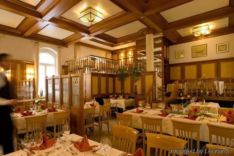 Hotel Roemischer Kaiser 特里尔 餐厅 照片